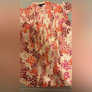 Simply styled women flora blouse